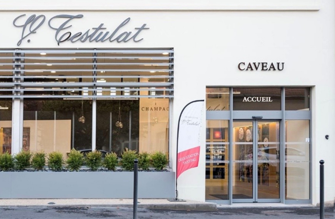 シャンパンテスラブランド